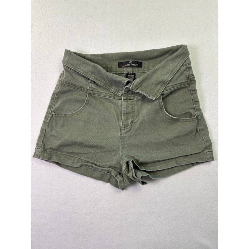 Almost Famous Women's Size Medium Short Shorts Green Size Medium Fold Over Waist